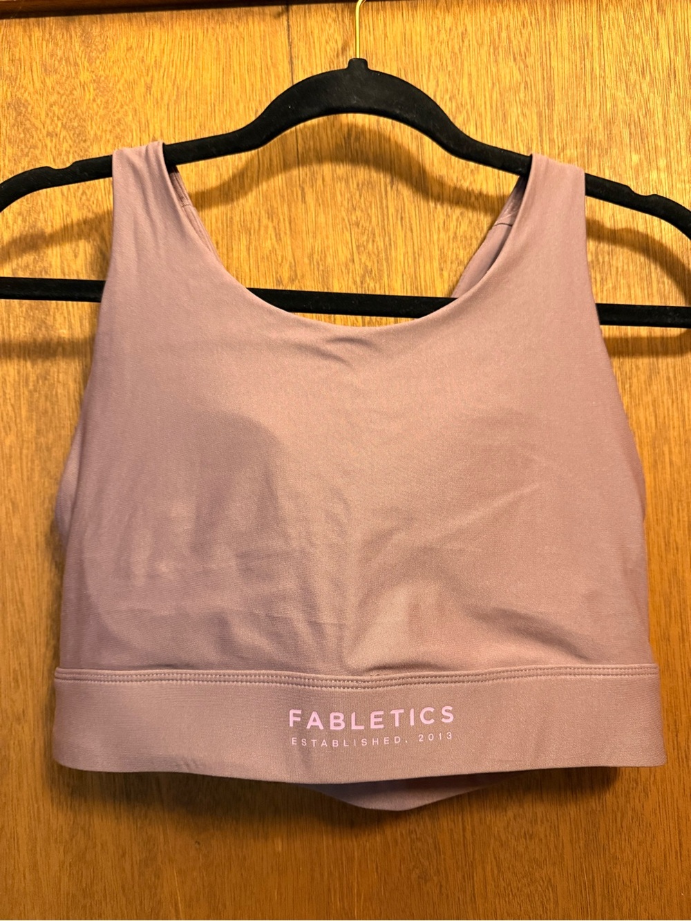 Fabletics Mauve Cross-Back Sports Bra Size M NWOT